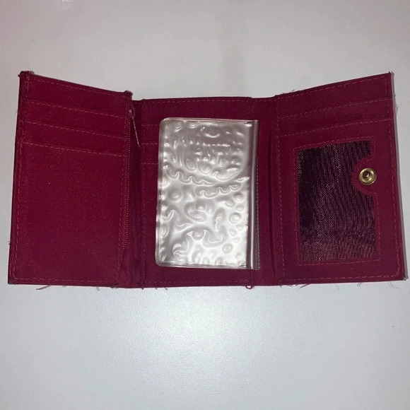 XOXO Red Vintage Wallet Preloved - Picture 3 of 4
